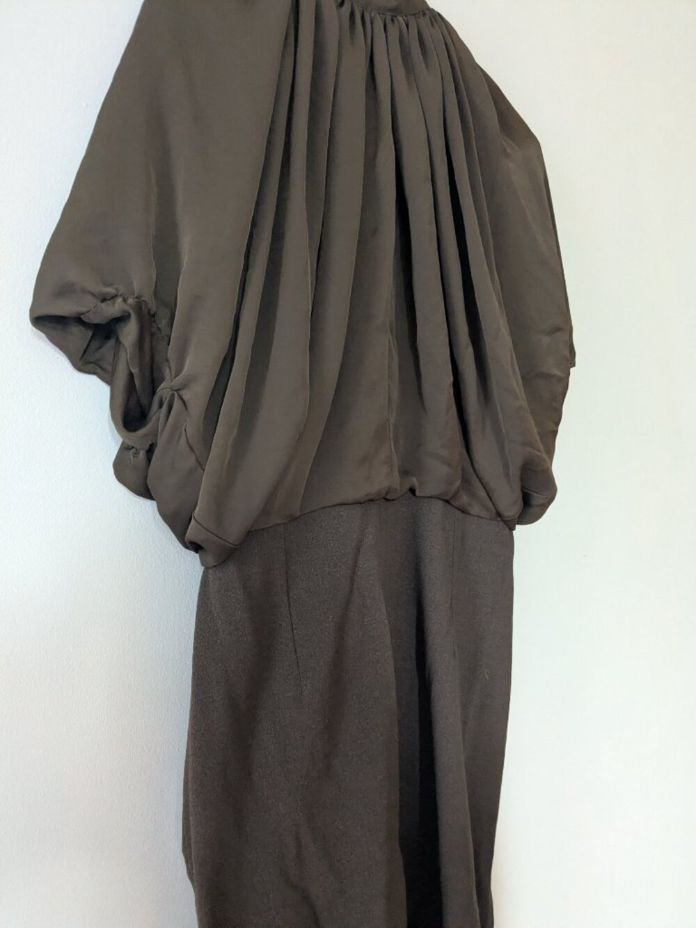 Givenchy Ruched Dress Size 42 - Picture 10 of 11